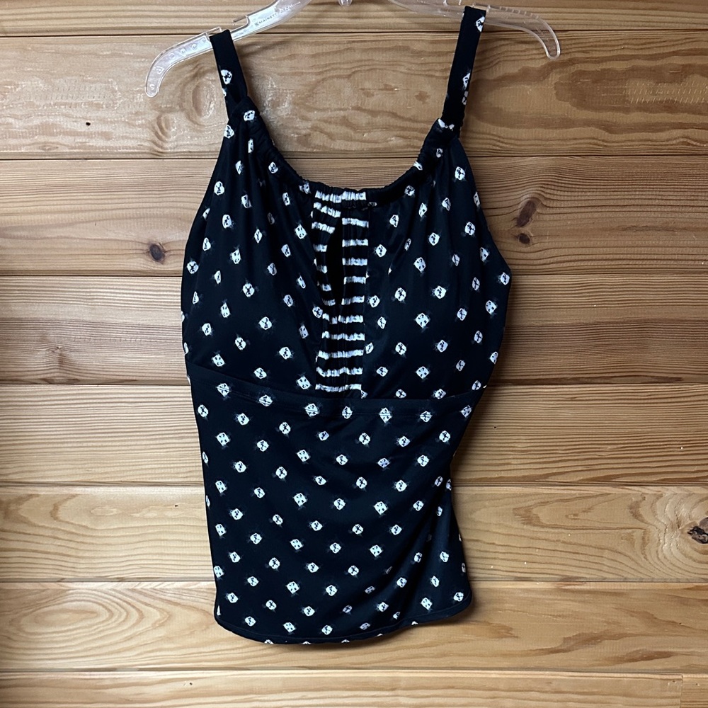 Beach House Black/White Tankini --- Size 16W